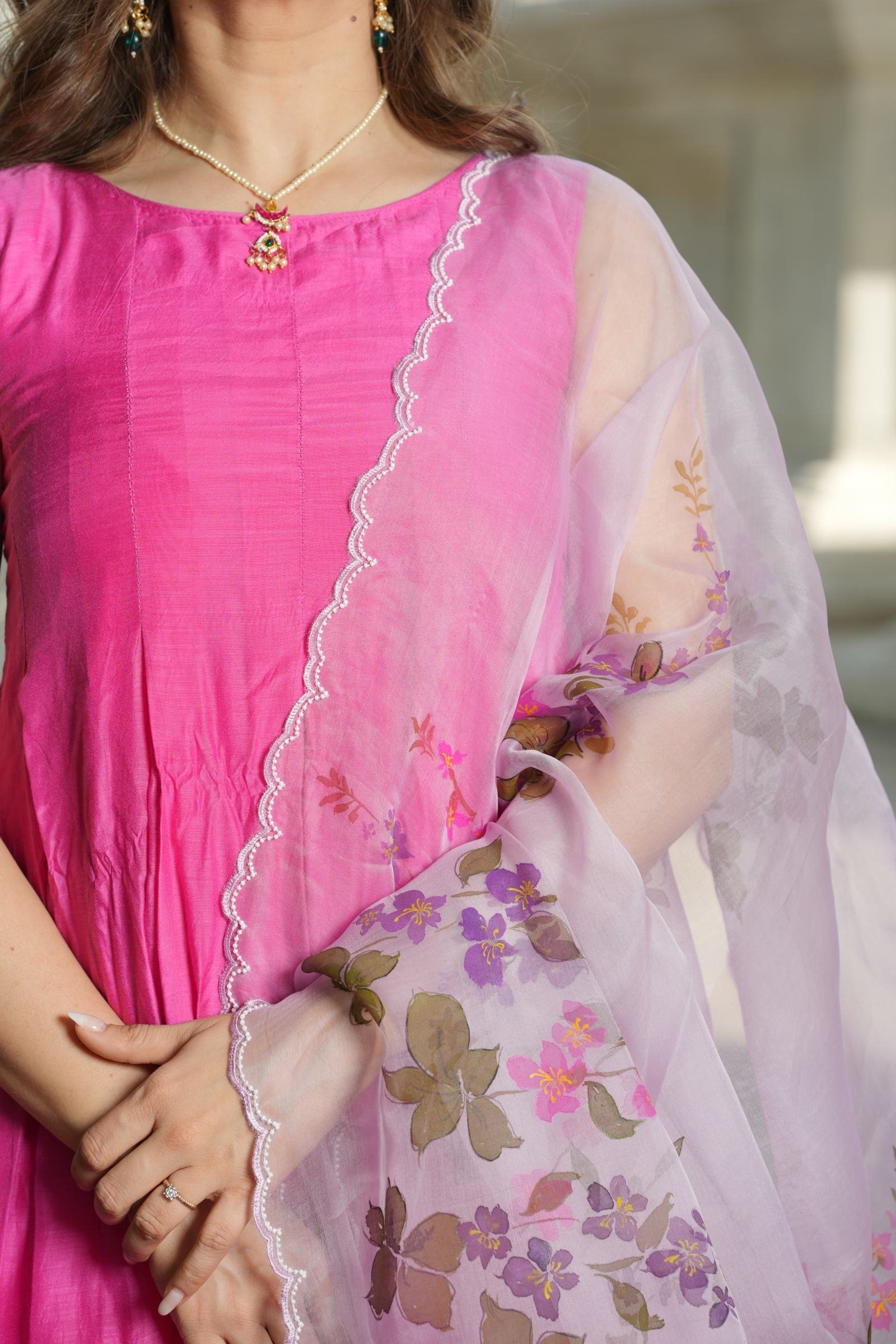 Fabric detail of the Fuchsia Chanderi kurta and the scallop-edged, handpainted organza silk dupatta.